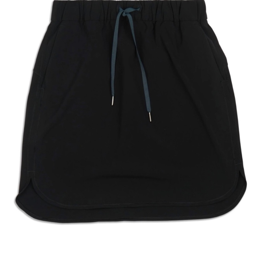 Lululemon On The Fly Skirt